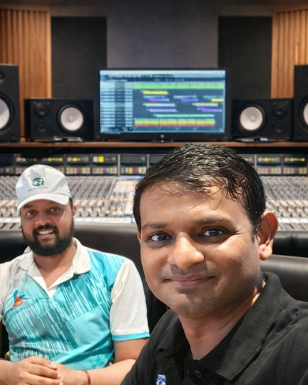 Dr. Sravan Kumar Khuntia & Team